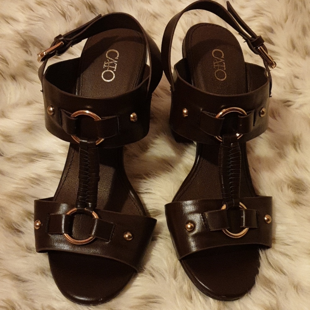 Brown High heel Shoe